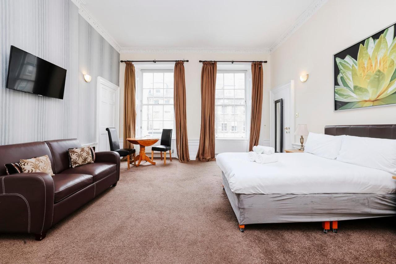 Гостевой дом Castle Street 3*